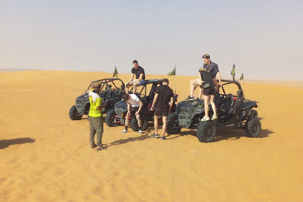 1-4 Seater Dune Buggy Polaris RZR Tour